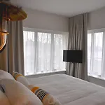 Les 3 Lieux - Hotel, Restaurant, Espace Sensoriel 酒店 3*