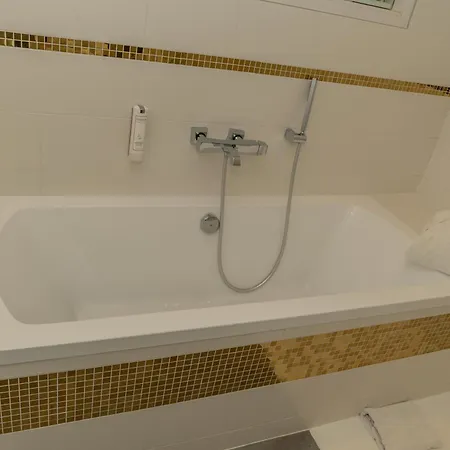 Les 3 Lieux Hotel Les Ponts-de-Cé