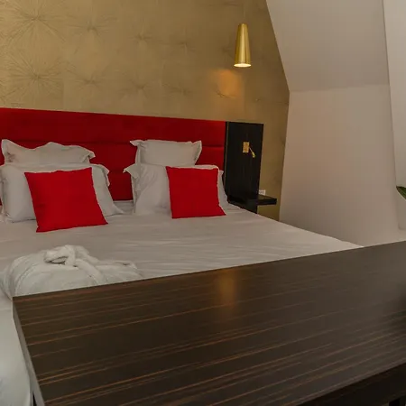 Les 3 Lieux - Hotel, Restaurant, Espace Sensoriel 3*