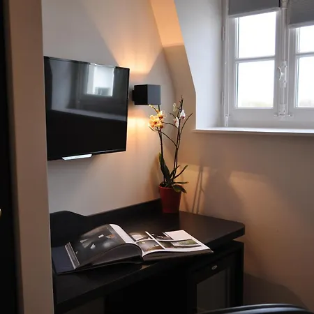 Les 3 Lieux - Hotel, Restaurant, Espace Sensoriel Hotel Les Ponts-de-Cé