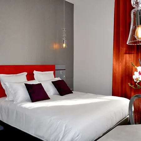 מלון Les 3 Lieux - Hotel, Restaurant, Espace Sensoriel 3*