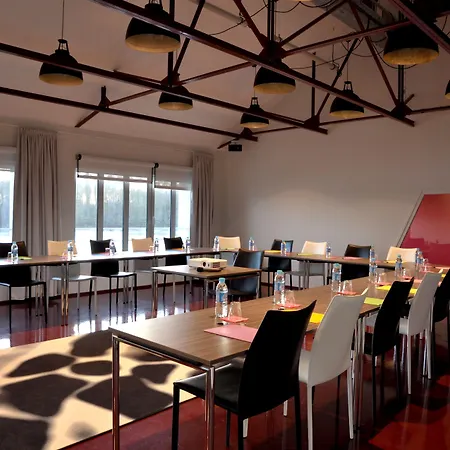 Les 3 Lieux - Hotel, Restaurant, Espace Sensoriel فندق