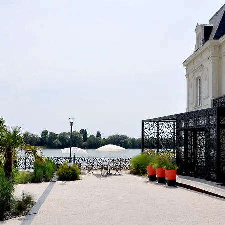 酒店 Les 3 Lieux - Hotel, Restaurant, Espace Sensoriel