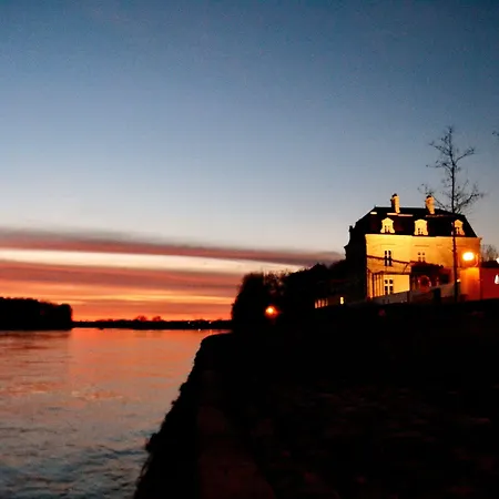 Les 3 Lieux - Hotel, Restaurant, Espace Sensoriel 3* Les Ponts-de-Cé