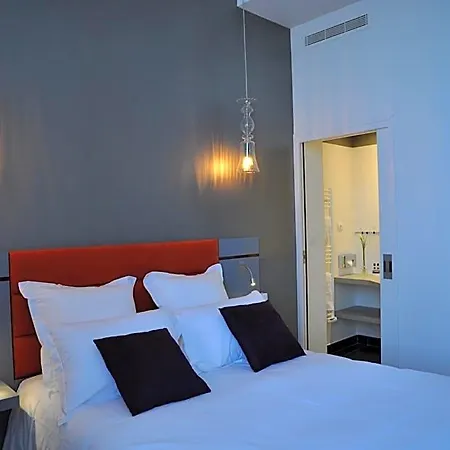 Les 3 Lieux - Hotel, Restaurant, Espace Sensoriel 호텔