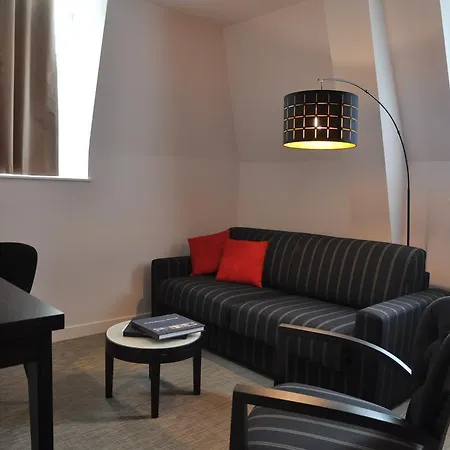 Les 3 Lieux - Hotel, Restaurant, Espace Sensoriel فندق Les Ponts-de-Cé