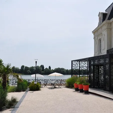 Hotel Les 3 Lieux Les Ponts-de-Cé