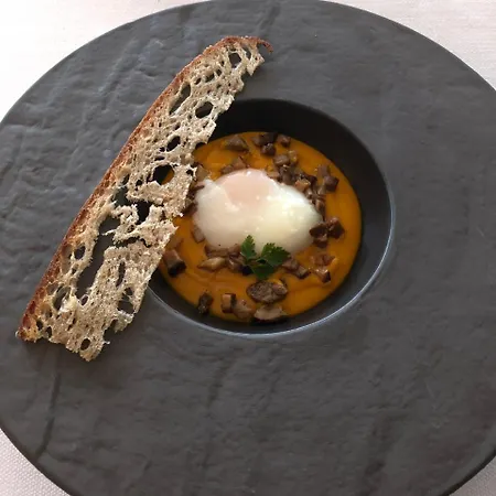 Les 3 Lieux - Hotel, Restaurant, Espace Sensoriel מלון Les Ponts-de-Cé