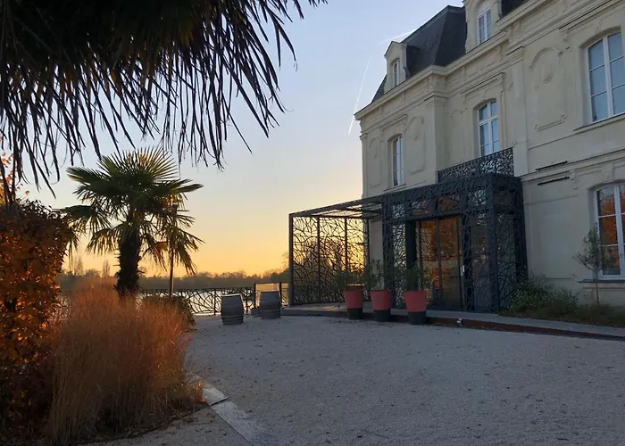 Hotel Les 3 Lieux - Hotel, Restaurant, Espace Sensoriel Les Ponts-de-Cé