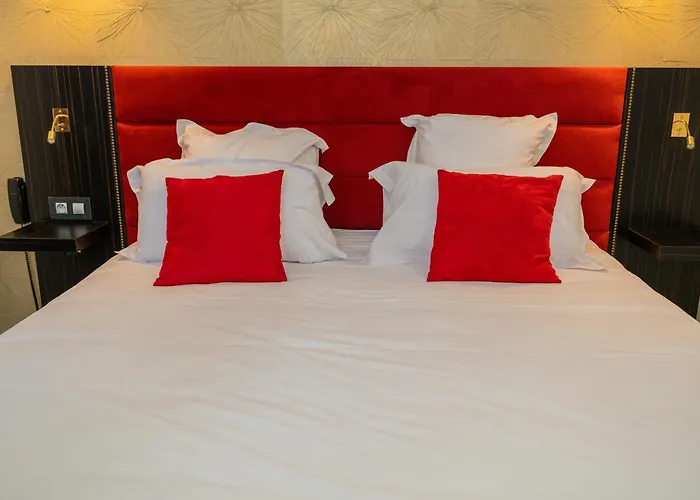 Les 3 Lieux - Hotel, Restaurant, Espace Sensoriel Les Ponts-de-Cé