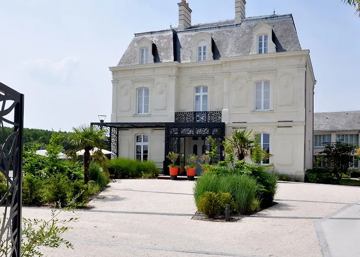 Les 3 Lieux - Hotel, Restaurant, Espace Sensoriel