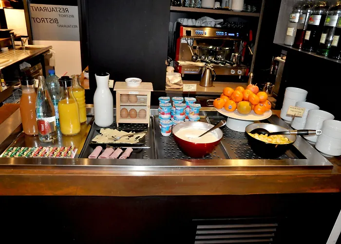 Les 3 Lieux - Hotel, Restaurant, Espace Sensoriel מלון