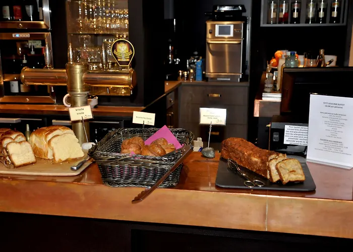 Les 3 Lieux - Hotel, Restaurant, Espace Sensoriel Hotel 3*