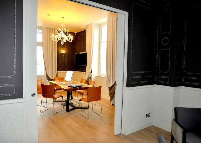 מלון Les 3 Lieux - Hotel, Restaurant, Espace Sensoriel