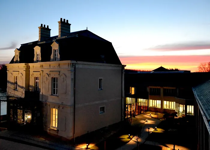 Les 3 Lieux - Hotel, Restaurant, Espace Sensoriel 3* Les Ponts-de-Cé