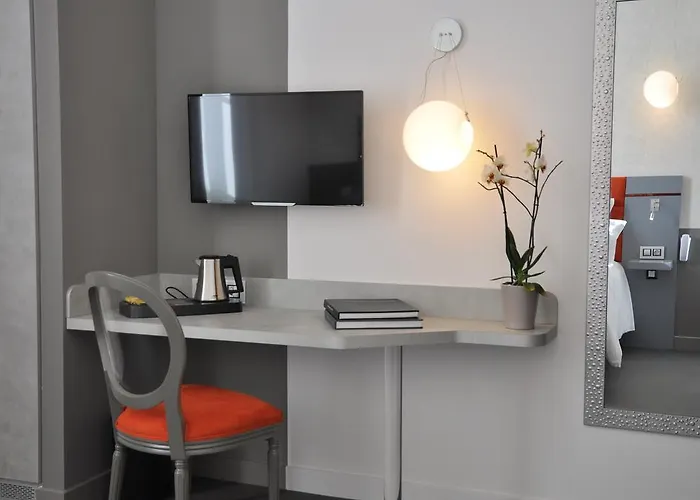 Les 3 Lieux - Hotel, Restaurant, Espace Sensoriel 3* Les Ponts-de-Cé