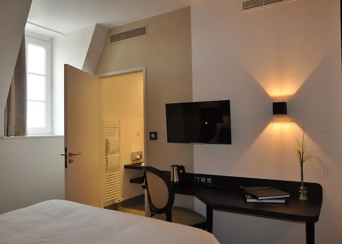 Les 3 Lieux - Hotel, Restaurant, Espace Sensoriel Hotel 3*