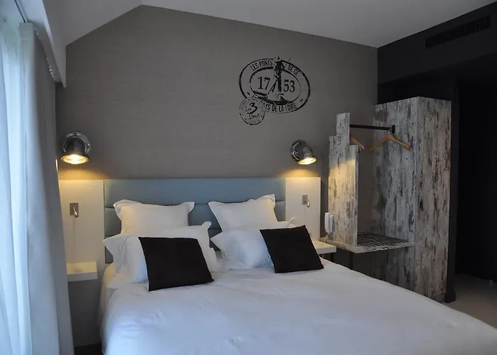 Les 3 Lieux - Hotel, Restaurant, Espace Sensoriel Hotel