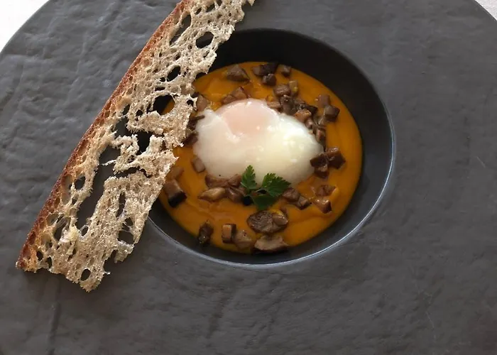 Les 3 Lieux - Hotel, Restaurant, Espace Sensoriel Hotel Les Ponts-de-Cé