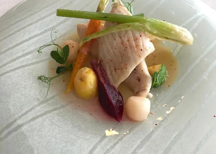 Les 3 Lieux - Hotel, Restaurant, Espace Sensoriel Hotel 3*